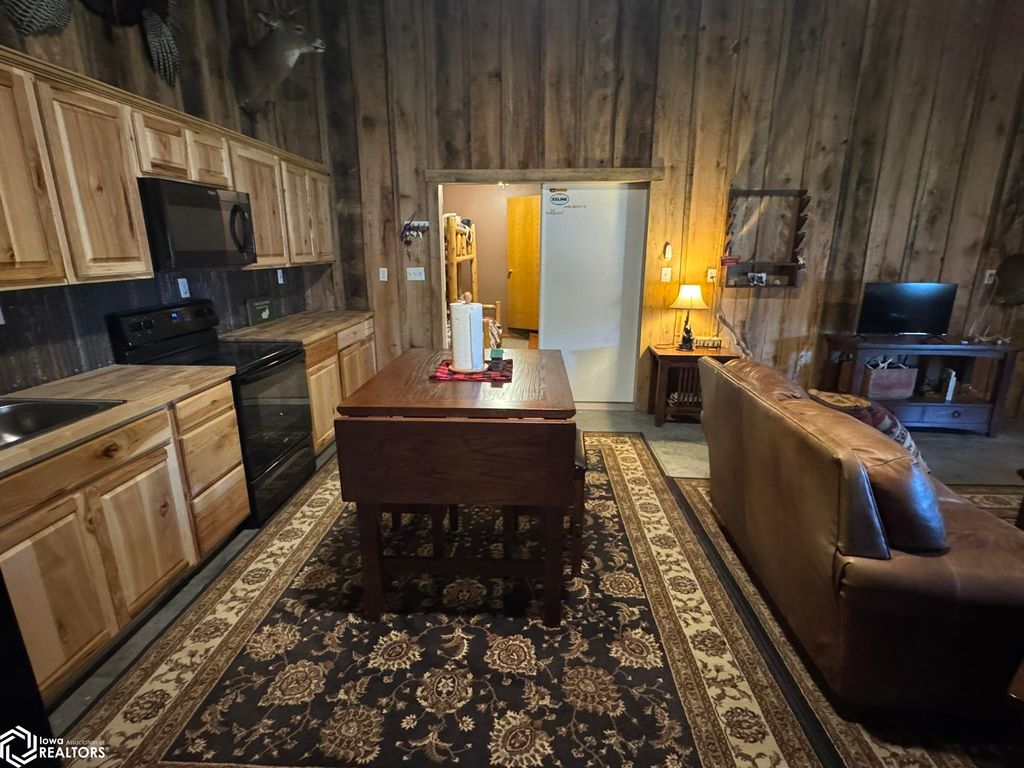 Photo of 206 W Main Street, Exline, IA 52555 (MLS # 6337680)