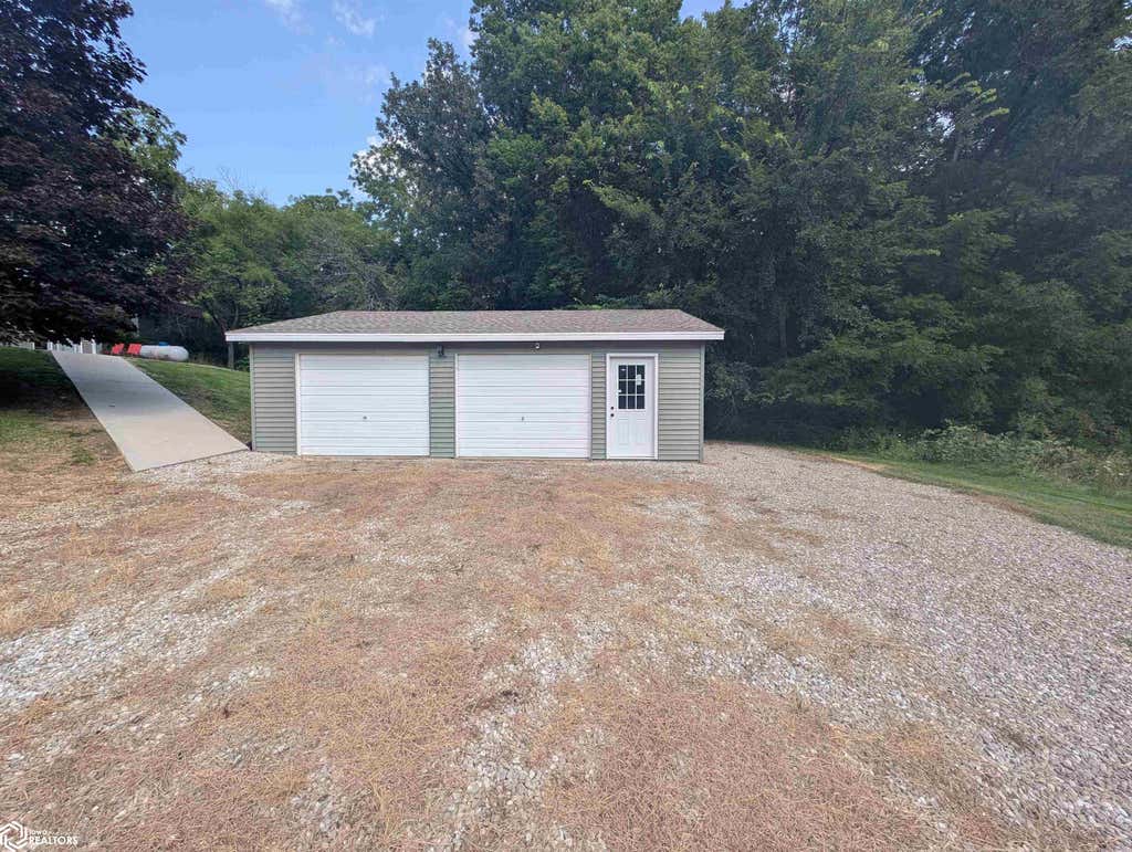 Photo of 1362 Lakeshore Dr, Brooklyn, IA 52211 (MLS # 6341316)