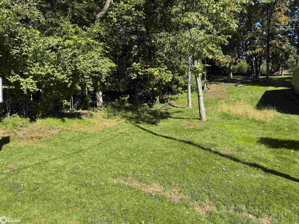Photo of 3215 &amp; 6001 E Lakeshore &amp; Waukonda, Brooklyn, IA 52211 (MLS # 6343442)