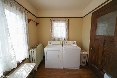 Tiny photo for 1004 2nd Avenue, Ackley, IA 50601 (MLS # 6331888)