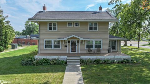 Photo of 1004 2nd Avenue, Ackley, IA 50601 (MLS # 6331888)