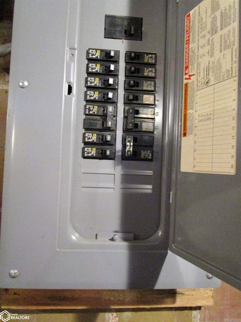 Tiny photo for 607 Lincoln, Ackley, IA 50601 (MLS # 6333406)