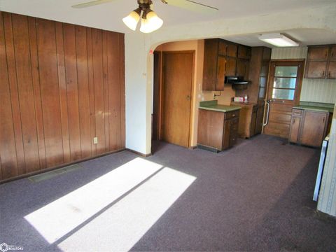 Tiny photo for 607 Lincoln, Ackley, IA 50601 (MLS # 6333406)