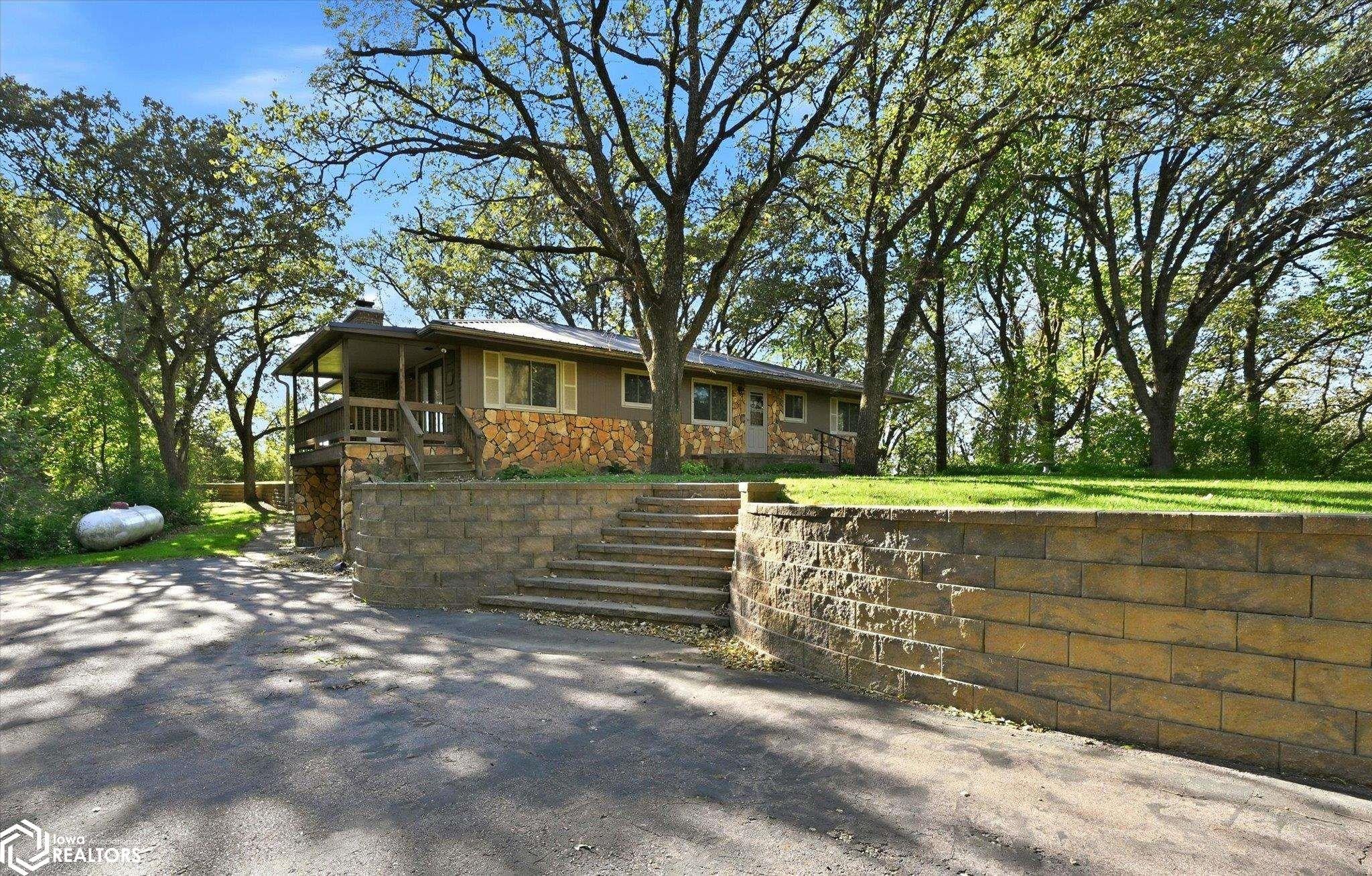 2036 Easton Trail