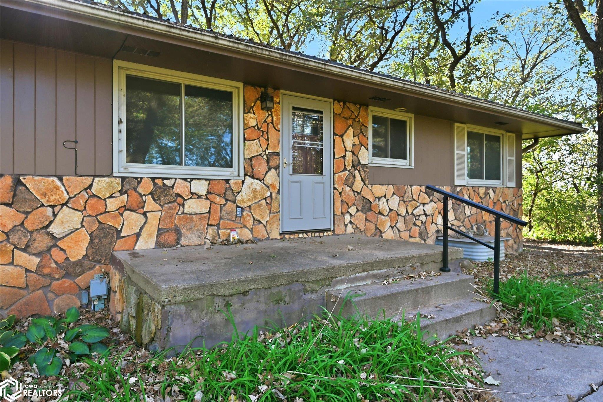 2036 Easton Trail