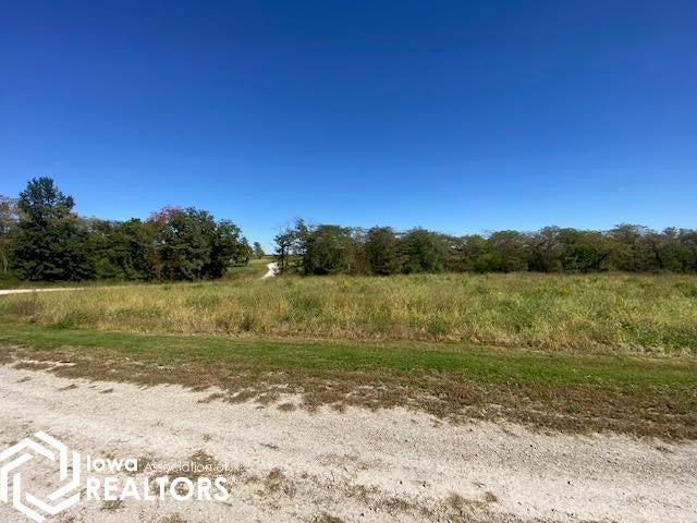 Photo of 1689 Pin Oaks Lane, Mount Pleasant, IA 52641 (MLS # 6343393)