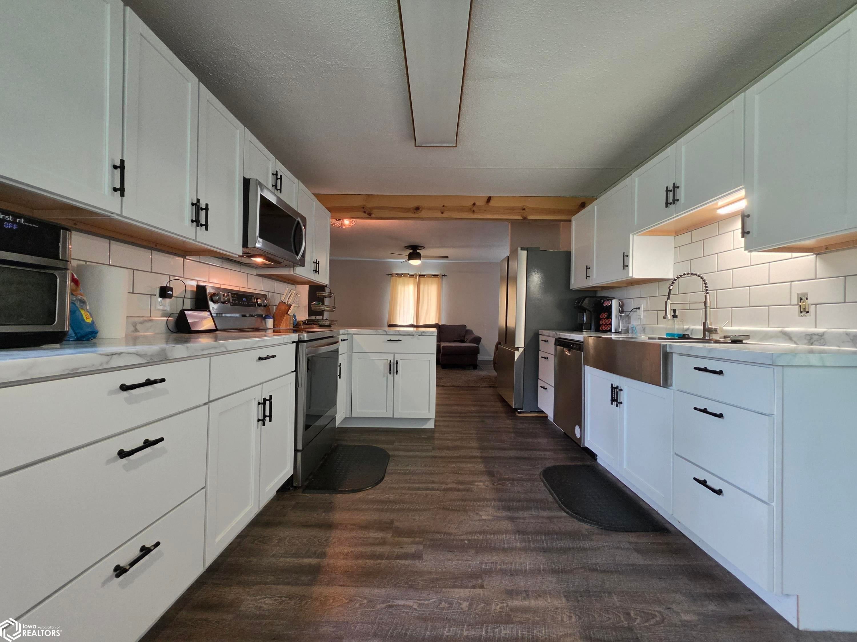 1329 Barclay Street