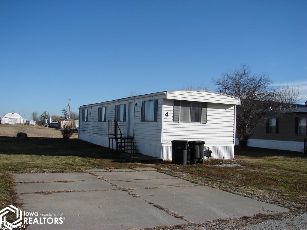 Photo of 507 E Railroad St. Street, Wayland, IA 52654 (MLS # 6334850)