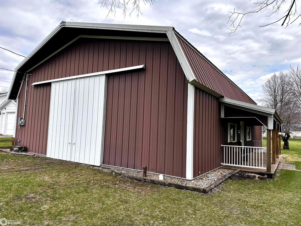 Photo of 304 E 3Rd Street, Kanawha, IA 50447 (MLS # 6337152)