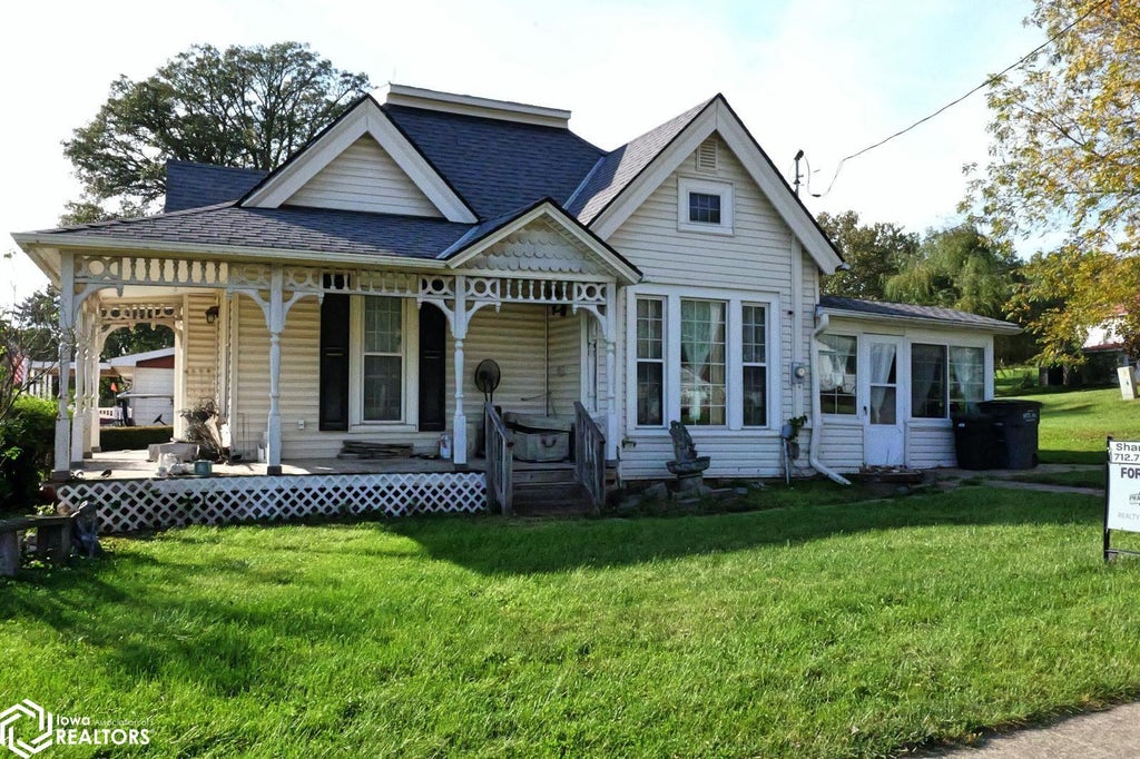 Photo of 205 S Edgerton Street, Exira, IA 50076 (MLS # 6343521)