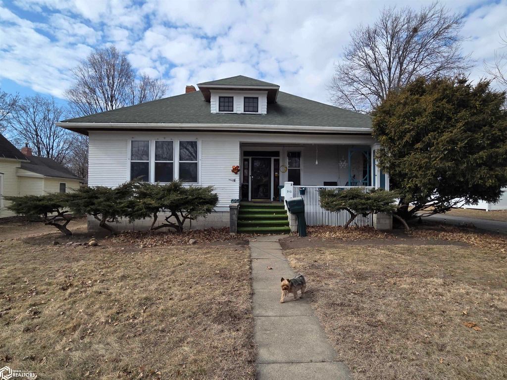 Photo of 910 N Sycamore Street N, Creston, IA 50801 (MLS # 6335550)
