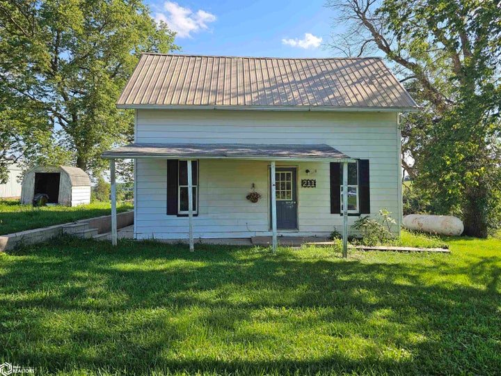 Photo 1 of 21 — 211 2nd Street, Searsboro, IA 50242