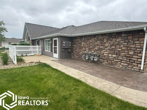 Tiny photo for 1701 E Deer Run Lane, Mount Pleasant, IA 52641 (MLS # 6338825)