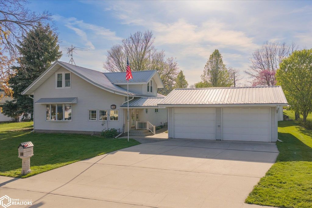 Photo of 405 Ely Street, Woodbine, IA 51579 (MLS # 6337619)