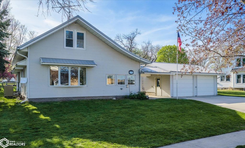 Photo of 405 Ely Street, Woodbine, IA 51579 (MLS # 6337619)