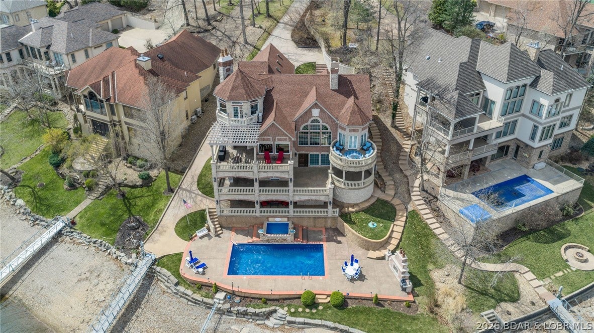 Porto Cima, Missouri, 65079, United States, 5 Bedrooms Bedrooms, ,7 BathroomsBathrooms,Residential,Active,2035129