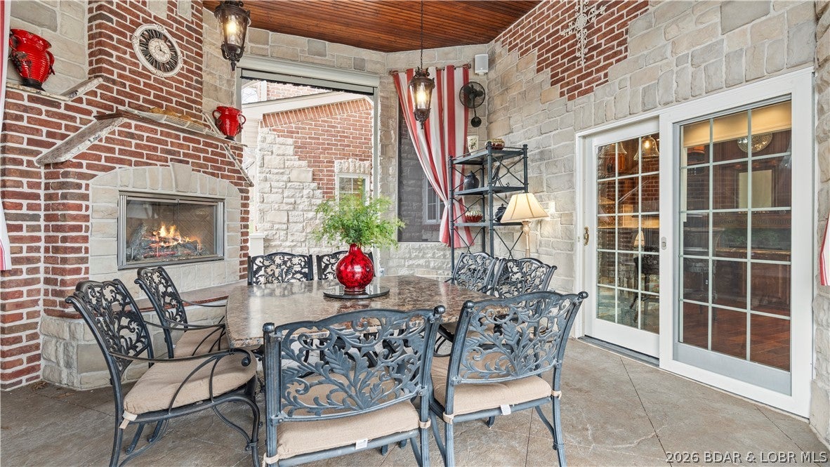 Porto Cima, Missouri, 65079, United States, 5 Bedrooms Bedrooms, ,7 BathroomsBathrooms,Residential,Active,2035129