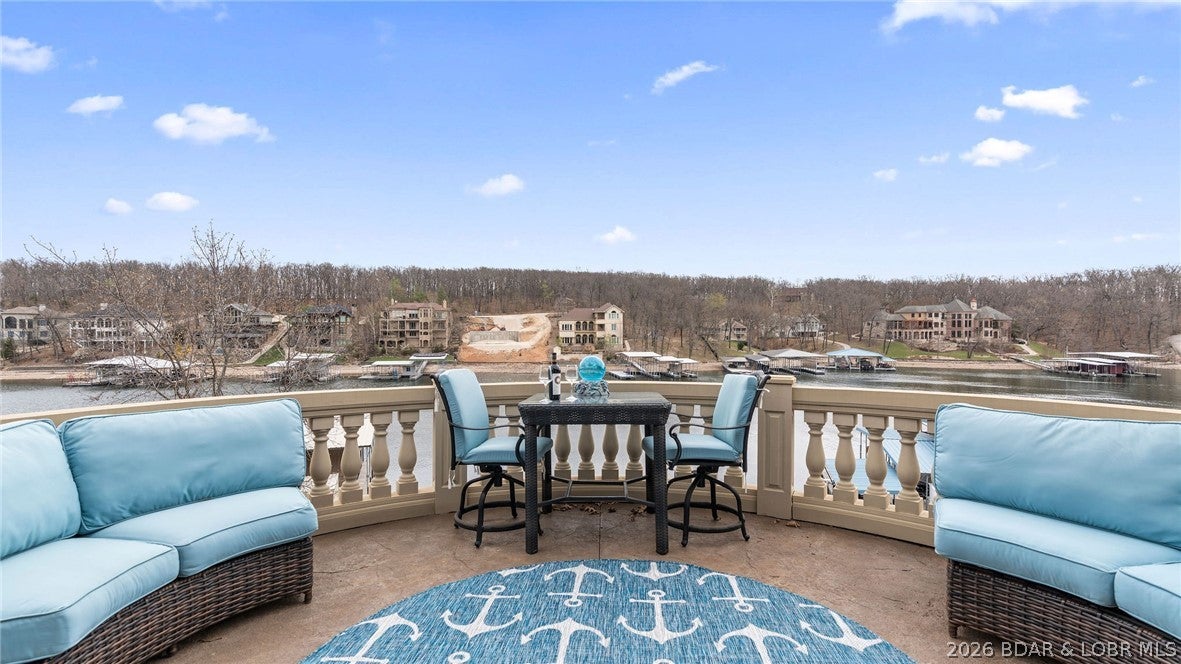 Porto Cima, Missouri, 65079, United States, 5 Bedrooms Bedrooms, ,7 BathroomsBathrooms,Residential,Active,2035129