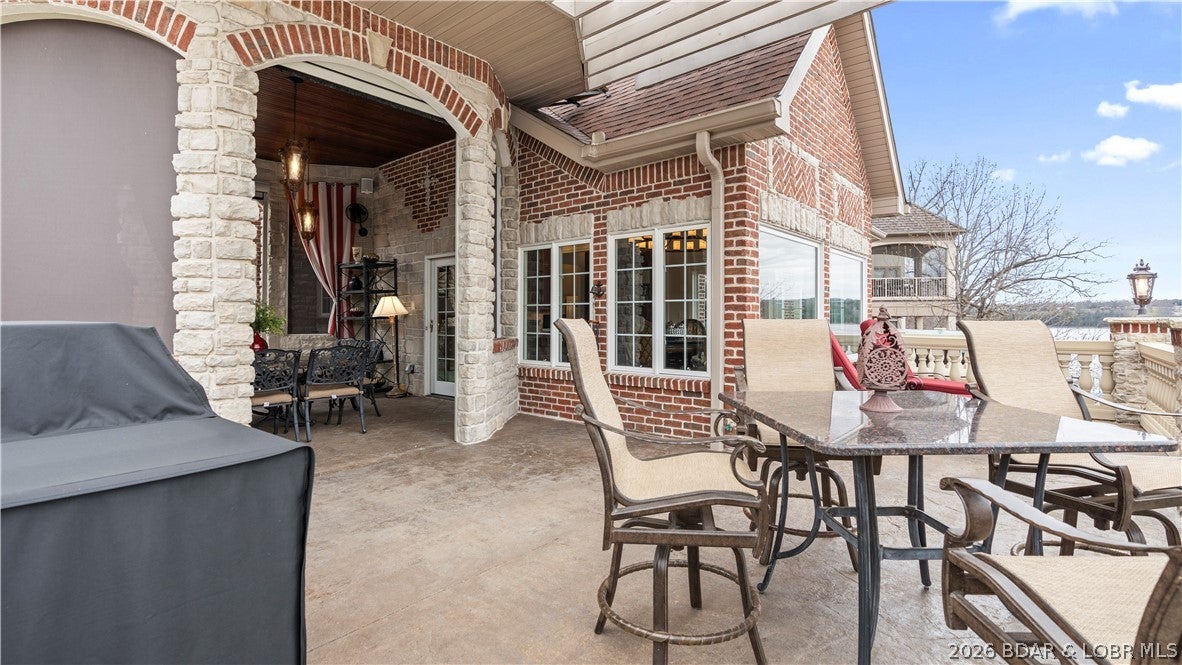 Porto Cima, Missouri, 65079, United States, 5 Bedrooms Bedrooms, ,7 BathroomsBathrooms,Residential,Active,2035129