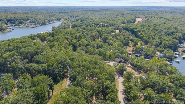 5 CHIMNEY PT, SUNRISE BEACH, MO 65079 - Image 41df3e7fb6dba2674a4e1494670cebe2/434737378