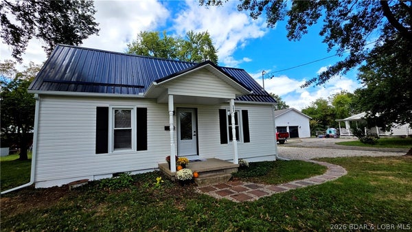 505 N MONROE ST, VERSAILLES, MO 65084 - Image 5ce52ebb729ce8b0585c8992d57cf679/438140419