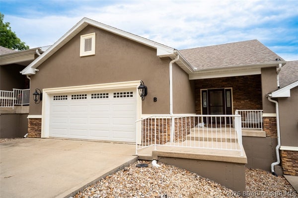 305 THORNSBERRY RD UNIT B, LAKE OZARK, MO 65049 - Image 7754c85d59c9a3fbf2e8ca339f7c2fbe/4021173818