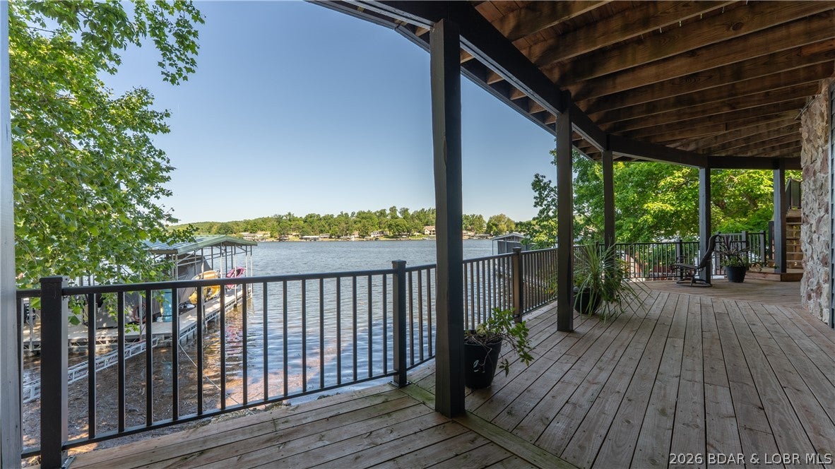 1521 Big Island Dr, Roach, MO, 65787, USA, 7 Bedrooms Bedrooms, ,5 BathroomsBathrooms,Residential,Contingent,1521 Big Island Dr,3587399