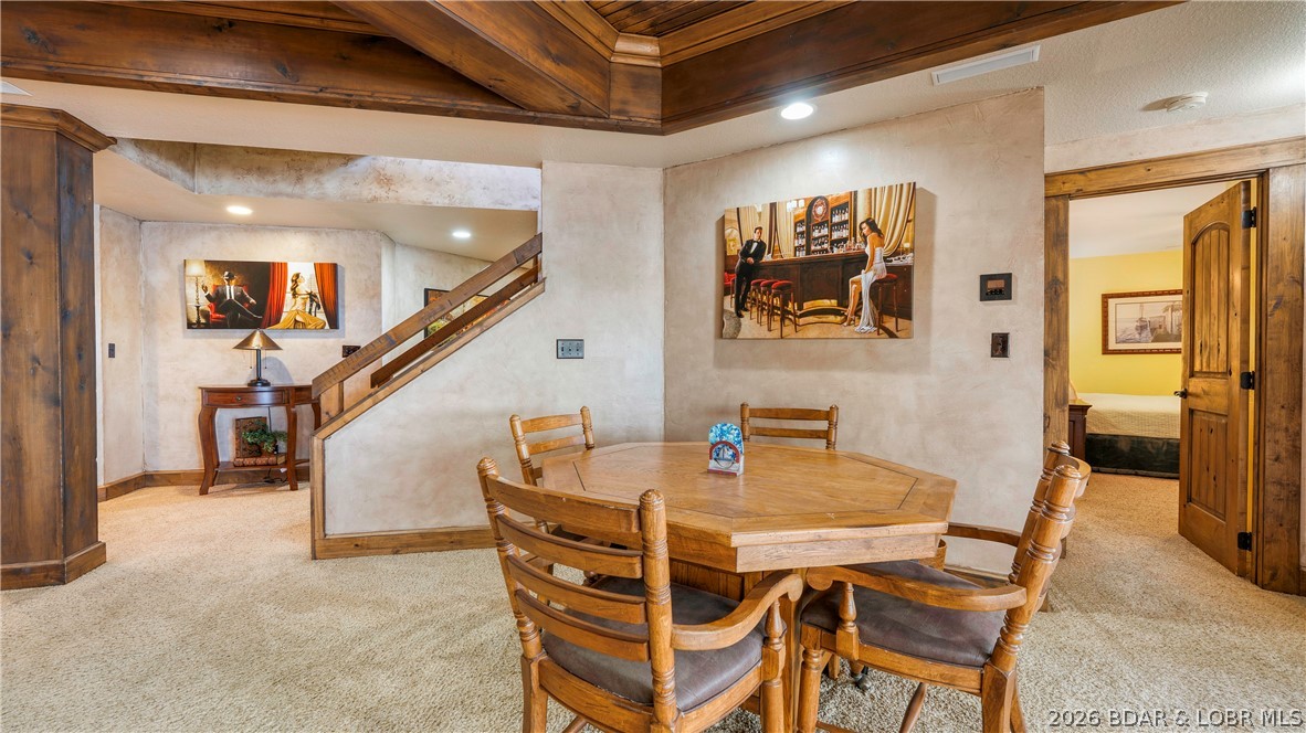 Four Seasons, Missouri, 65049, United States, 6 Bedrooms Bedrooms, ,7 BathroomsBathrooms,Residential,Active,2052078