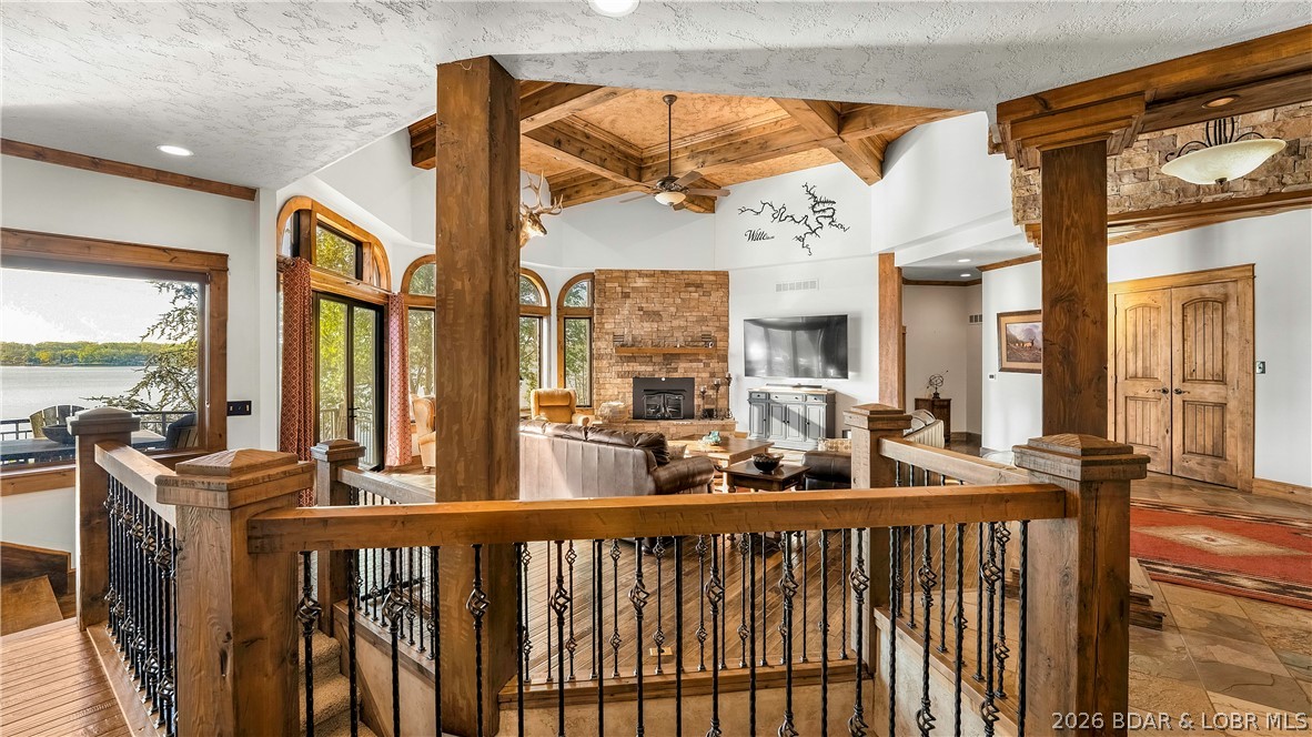 Four Seasons, Missouri, 65049, United States, 6 Bedrooms Bedrooms, ,7 BathroomsBathrooms,Residential,Active,2052078
