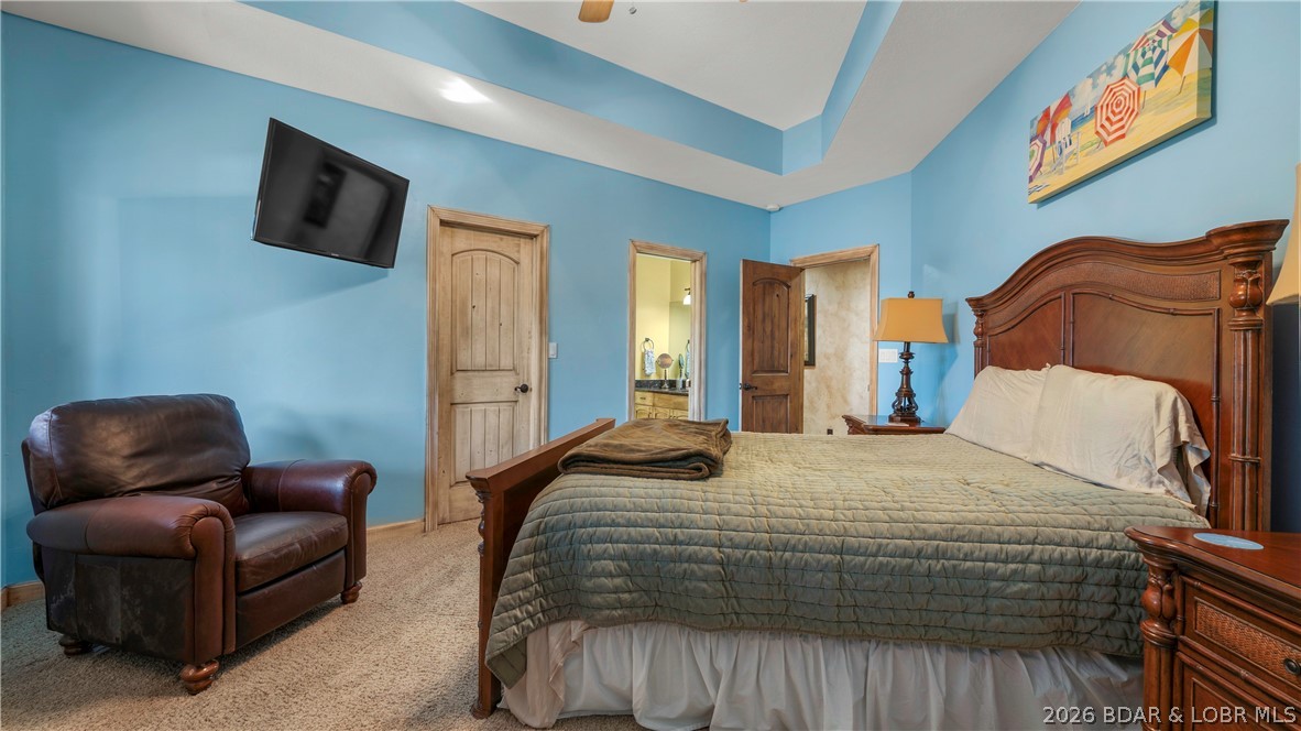 Four Seasons, Missouri, 65049, United States, 6 Bedrooms Bedrooms, ,7 BathroomsBathrooms,Residential,Active,2052078