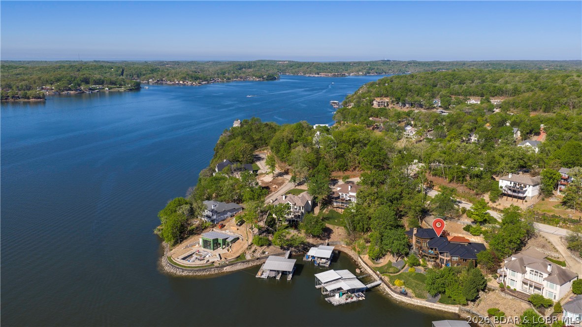 Four Seasons, Missouri, 65049, United States, 6 Bedrooms Bedrooms, ,7 BathroomsBathrooms,Residential,Active,2052078