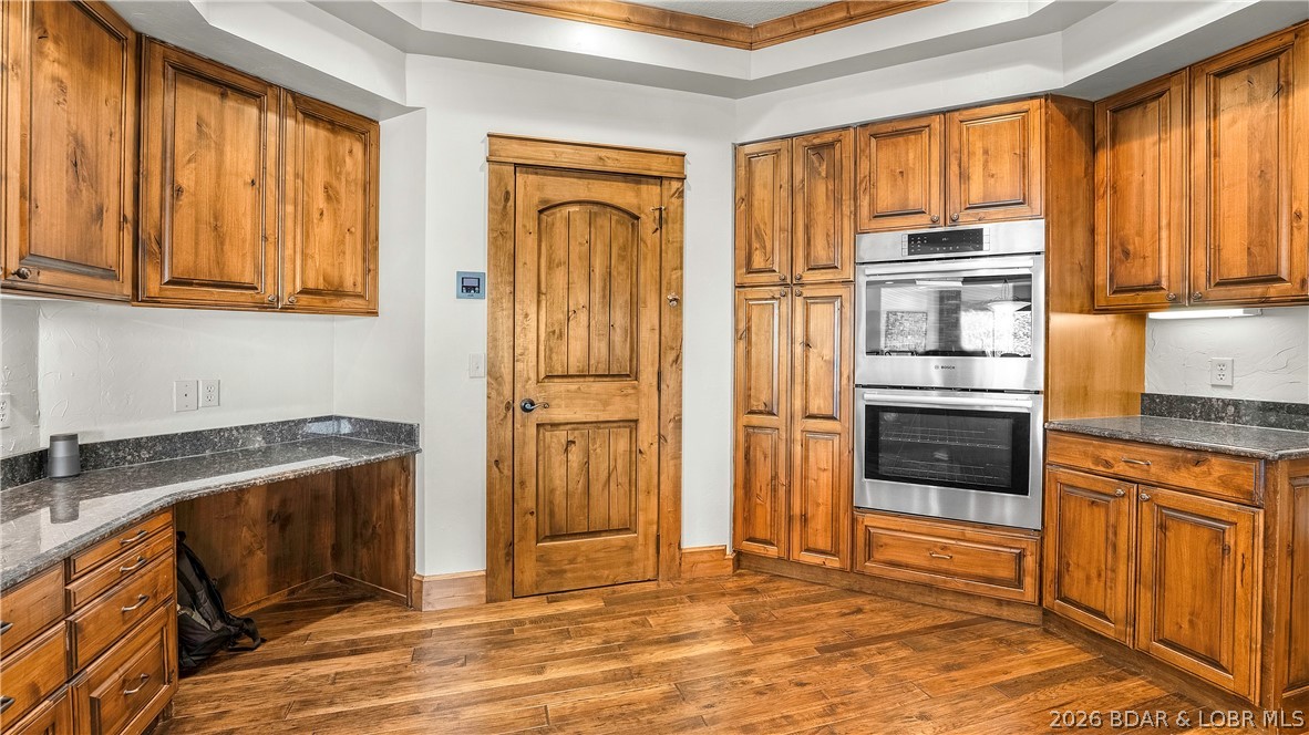 Four Seasons, Missouri, 65049, United States, 6 Bedrooms Bedrooms, ,7 BathroomsBathrooms,Residential,Active,2052078