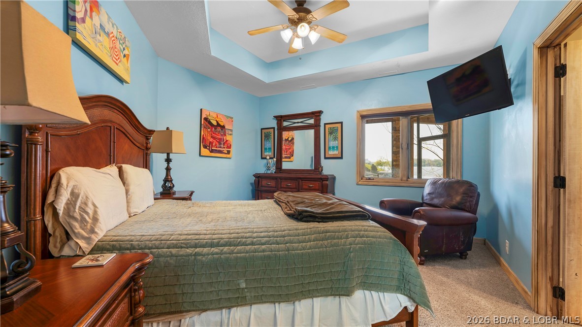 Four Seasons, Missouri, 65049, United States, 6 Bedrooms Bedrooms, ,7 BathroomsBathrooms,Residential,Active,2052078