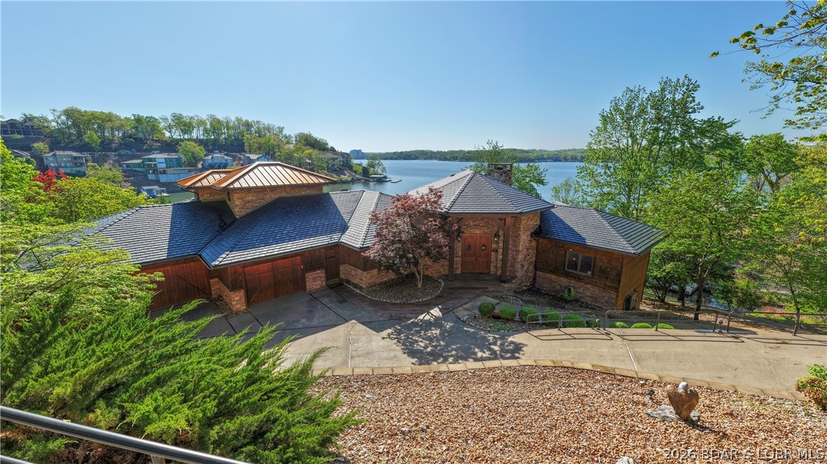 Four Seasons, Missouri, 65049, United States, 6 Bedrooms Bedrooms, ,7 BathroomsBathrooms,Residential,Active,2052078