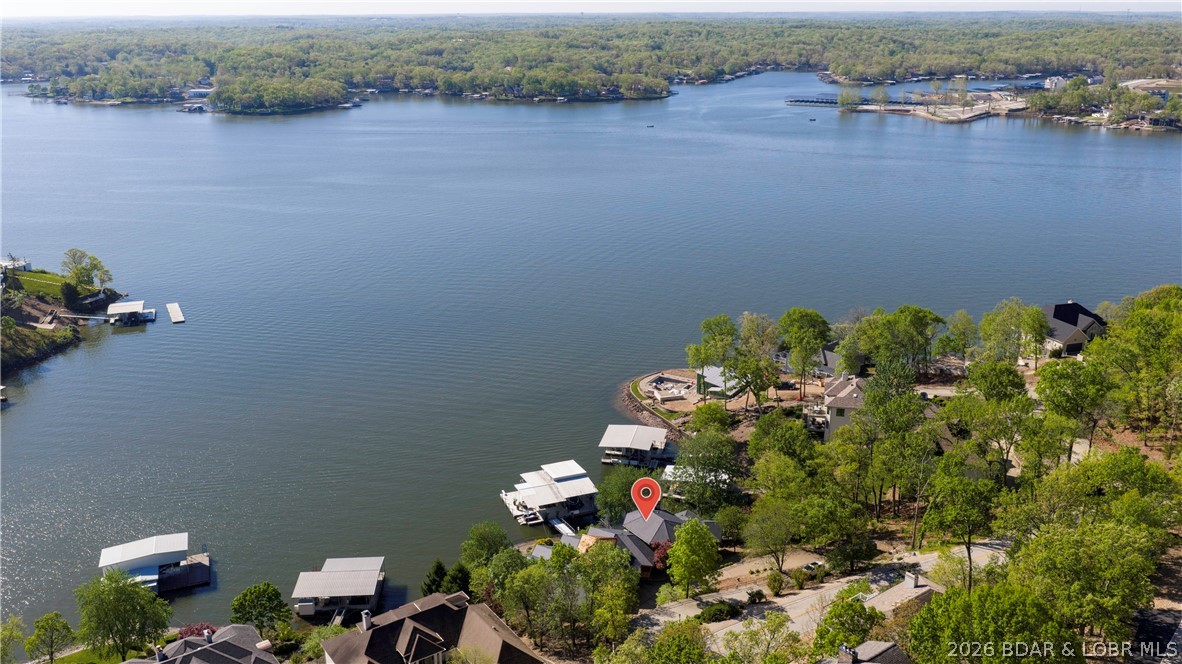 Four Seasons, Missouri, 65049, United States, 6 Bedrooms Bedrooms, ,7 BathroomsBathrooms,Residential,Active,2052078