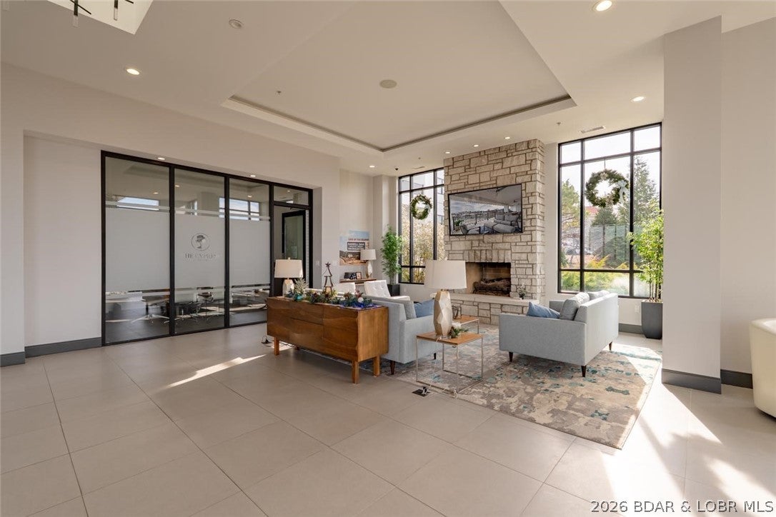 Sunrise Beach, Missouri, 65079, United States, 4 Bedrooms Bedrooms, ,5 BathroomsBathrooms,Residential,Active,2037504