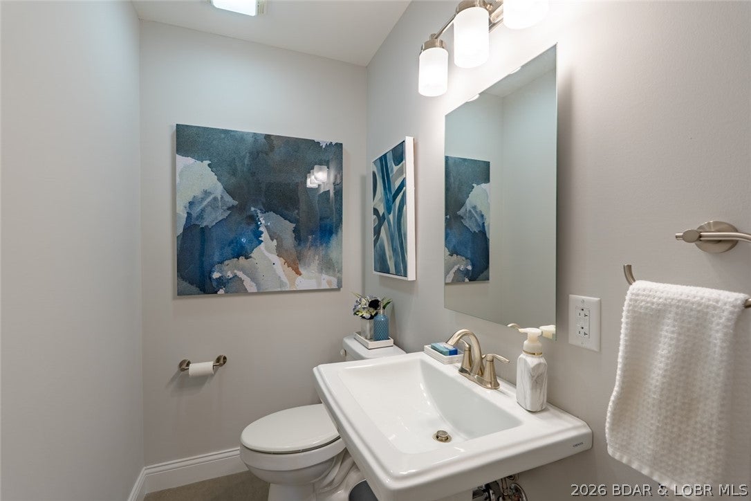 Sunrise Beach, Missouri, 65079, United States, 4 Bedrooms Bedrooms, ,5 BathroomsBathrooms,Residential,Active,2037504
