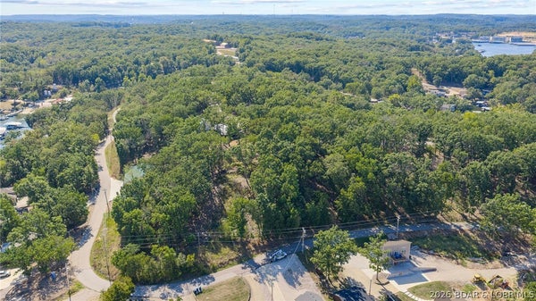 12 CHIMNEY PT, SUNRISE BEACH, MO 65079 - Image 9ffe7e8d553e96d5f38bacf8a55af7ce/1049833333