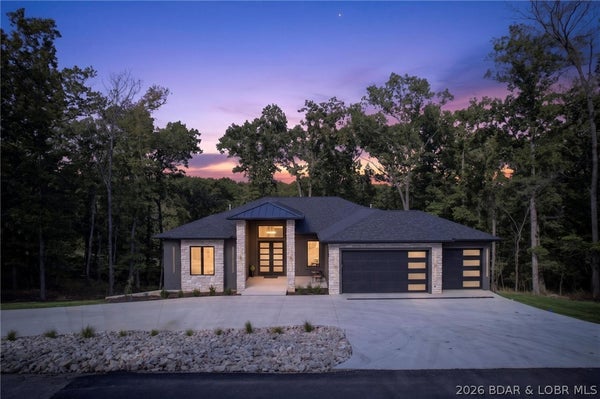 484 SPRING RD, LAKE OZARK, MO 65049 - Image a4279dfd767bc2de60314cc97914a877/2900247309