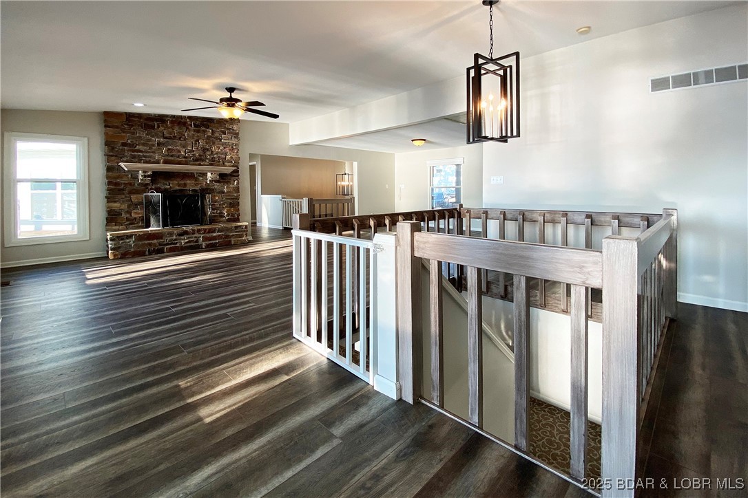 Sunrise Beach, Missouri, 65079, United States, 5 Bedrooms Bedrooms, ,5 BathroomsBathrooms,Residential,Active,2007146