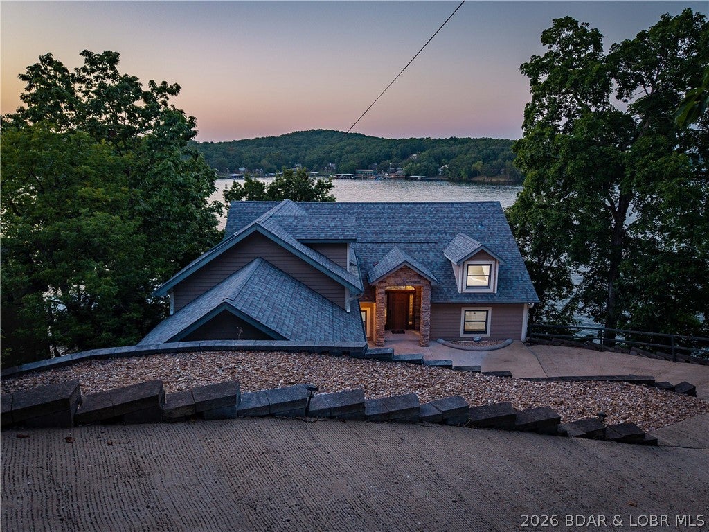 423 Kona Cv, Roach, MO, 65787, USA, 4 Bedrooms Bedrooms, ,5 BathroomsBathrooms,Residential,Active,423 Kona Cv,3589006