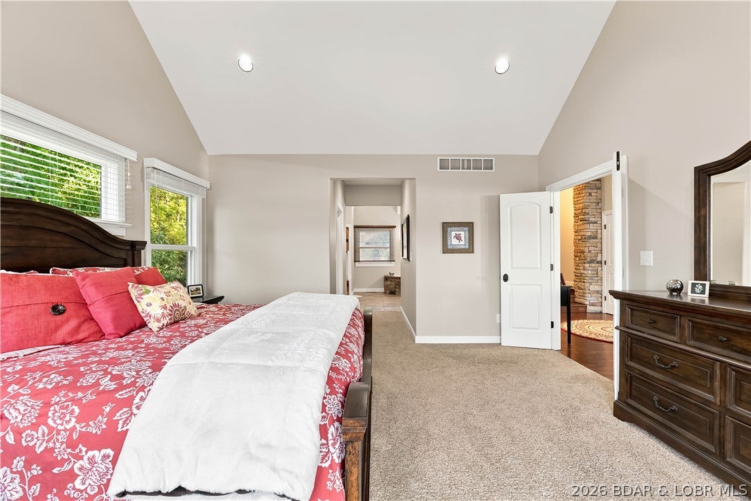 423 Kona Cv, Roach, MO, 65787, USA, 4 Bedrooms Bedrooms, ,5 BathroomsBathrooms,Residential,Active,423 Kona Cv,3589006