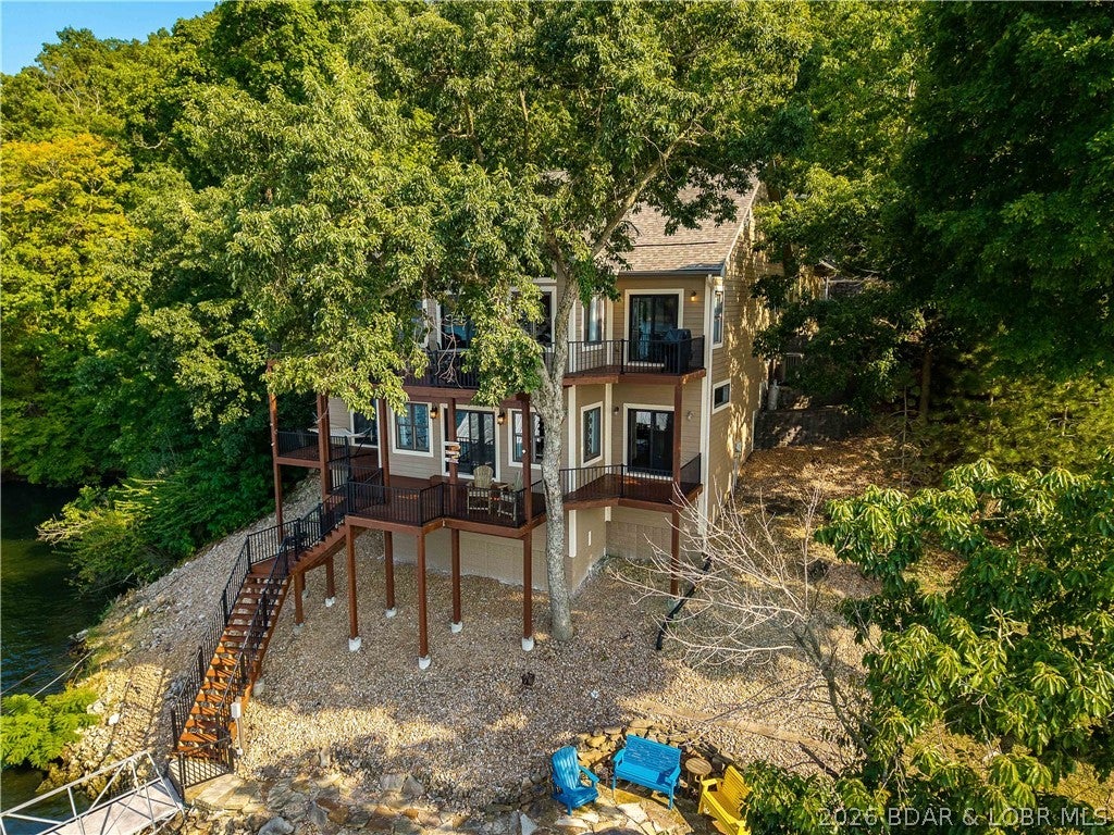 423 Kona Cv, Roach, MO, 65787, USA, 4 Bedrooms Bedrooms, ,5 BathroomsBathrooms,Residential,Active,423 Kona Cv,3589006