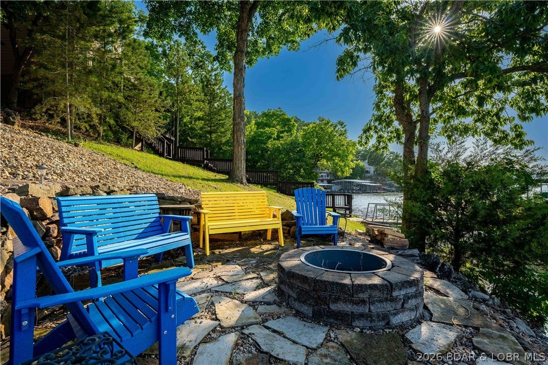 423 Kona Cv, Roach, MO, 65787, USA, 4 Bedrooms Bedrooms, ,5 BathroomsBathrooms,Residential,Active,423 Kona Cv,3589006