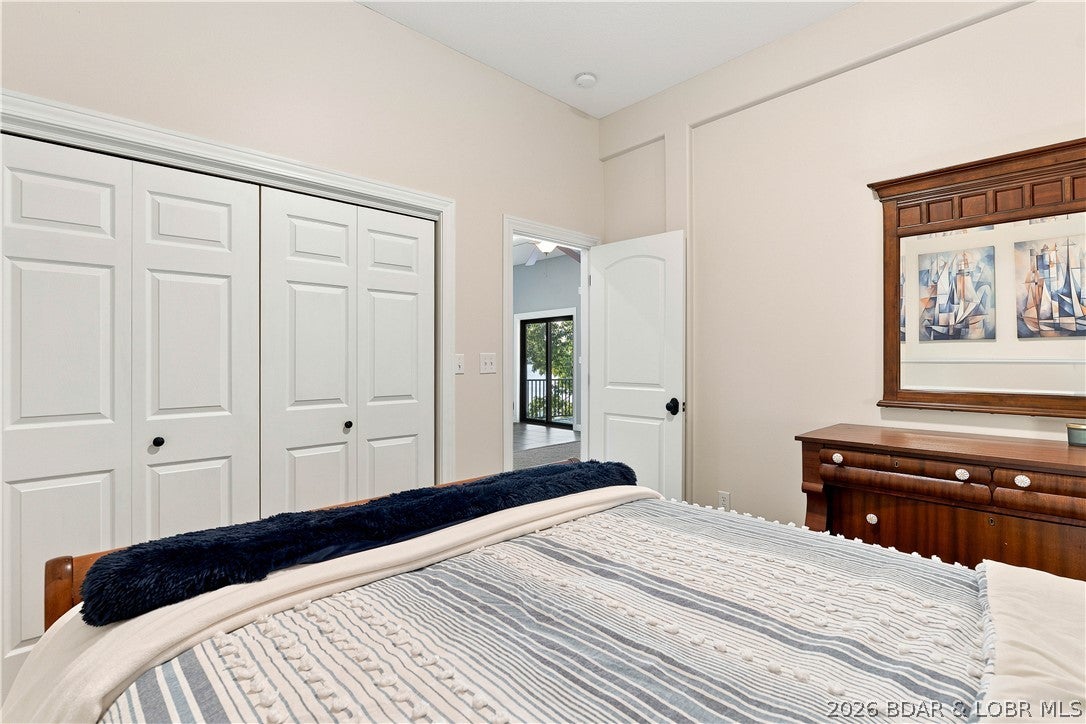 423 Kona Cv, Roach, MO, 65787, USA, 4 Bedrooms Bedrooms, ,5 BathroomsBathrooms,Residential,Active,423 Kona Cv,3589006