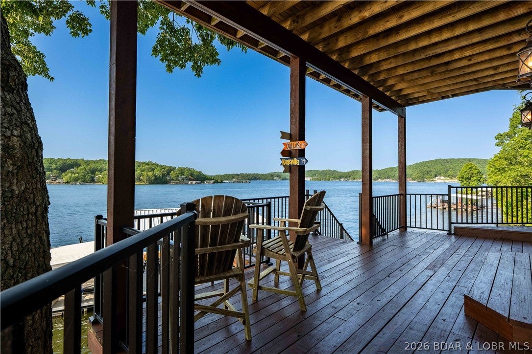 423 Kona Cv, Roach, MO, 65787, USA, 4 Bedrooms Bedrooms, ,5 BathroomsBathrooms,Residential,Active,423 Kona Cv,3589006