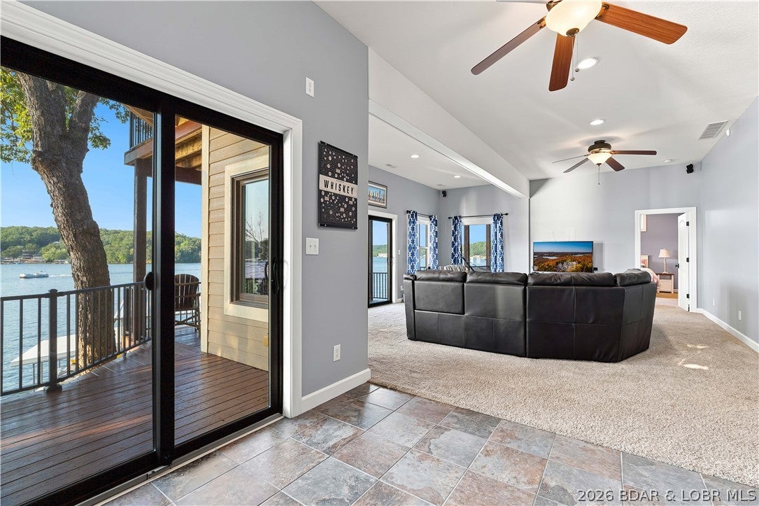 423 Kona Cv, Roach, MO, 65787, USA, 4 Bedrooms Bedrooms, ,5 BathroomsBathrooms,Residential,Active,423 Kona Cv,3589006