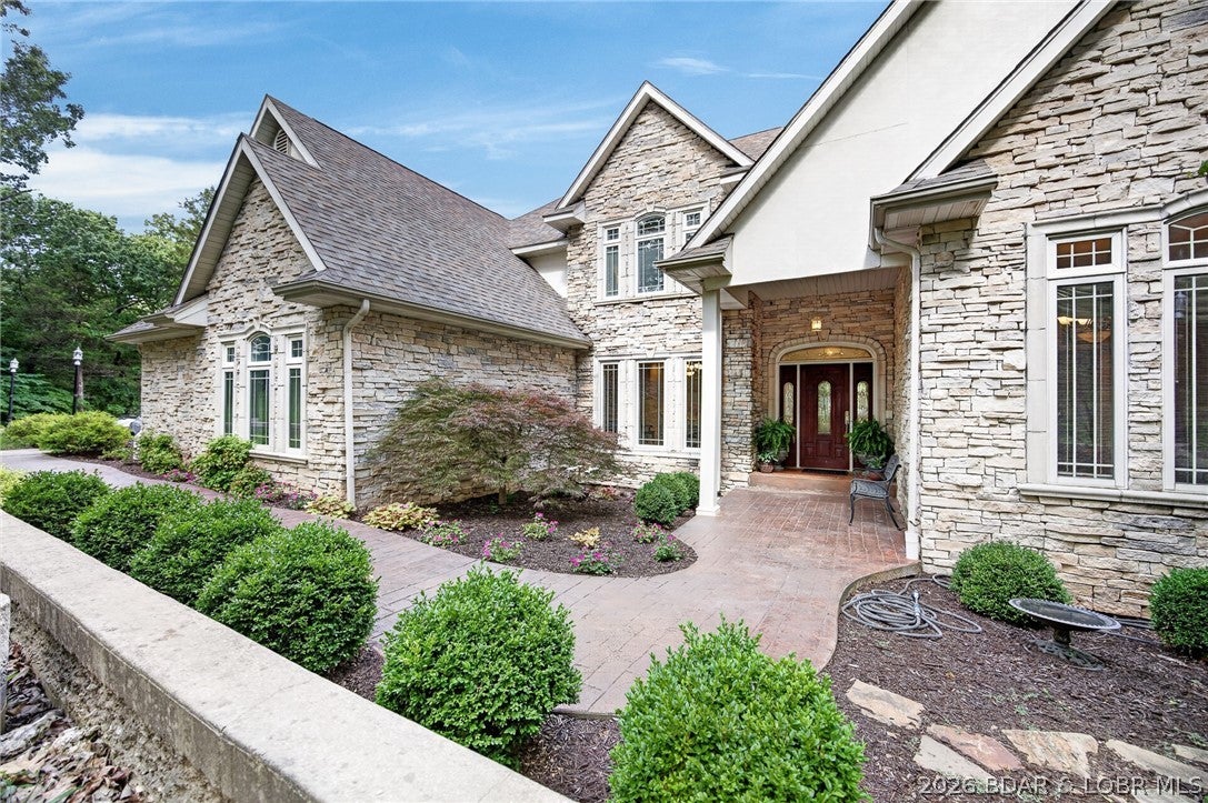 105 W Crossfox Trl, Camdenton, MO, 65020, USA, 5 Bedrooms Bedrooms, ,7 BathroomsBathrooms,Residential,Active,105 W Crossfox Trl,3588046