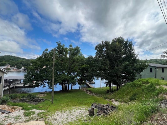 10 ASBURY LN, SUNRISE BEACH, MO 65079 - Image be4a102b797d64679bdefdcddce56adf/2173449458