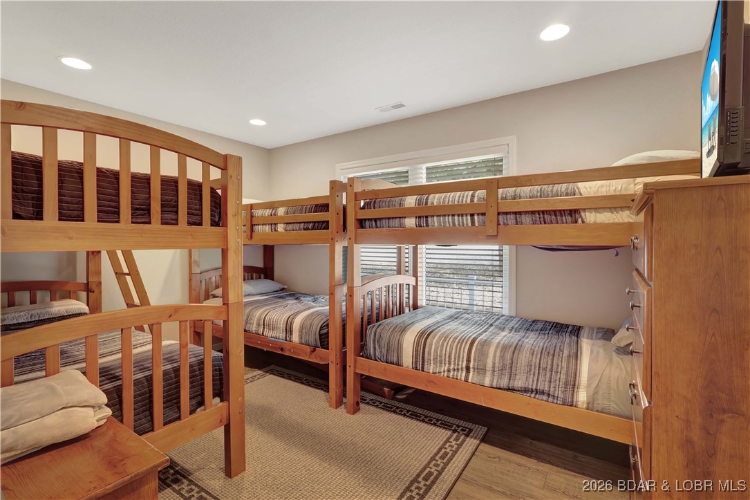 Sunrise Beach, Missouri, 65079, United States, 5 Bedrooms Bedrooms, ,6 BathroomsBathrooms,Residential,Active,2015451